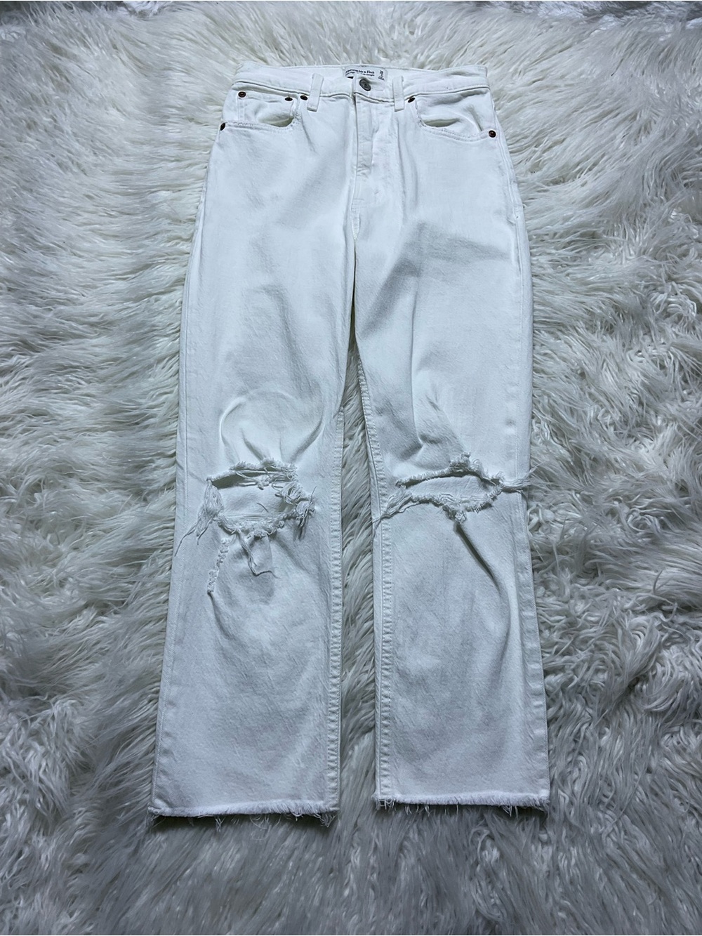 Abercrombie Ultra High Rise Ankle Straight Jeans